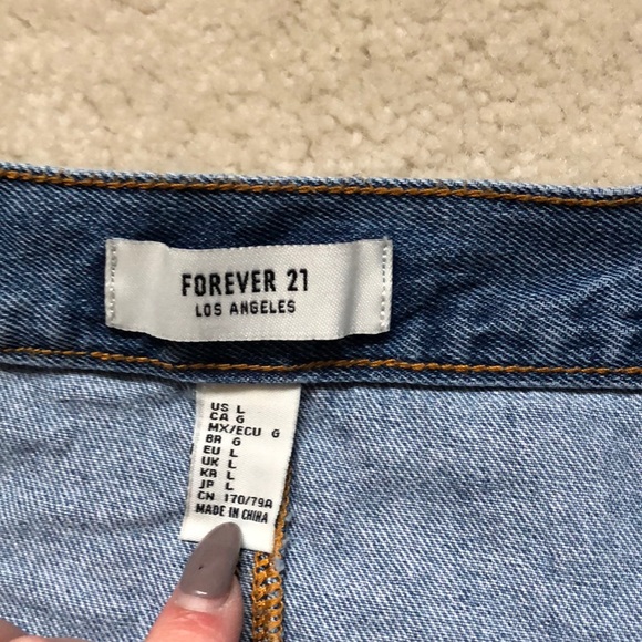 Jean skirt - Picture 3 of 3